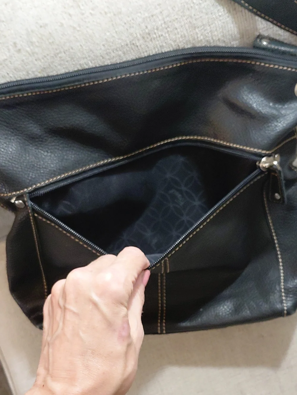 Fossil Black Leather Messenger Bag with Silver Hardware